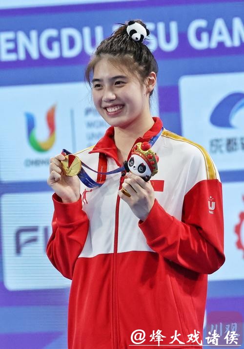 全运会女子100米蝶泳 江苏选手张雨霏摘金 全运会女子100米蝶泳 江苏选手张雨霏摘金