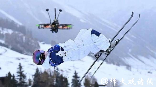 新冬能·场外音丨金雷: 无人机摄像干扰冬奥会比赛？技术从来都不是中立的